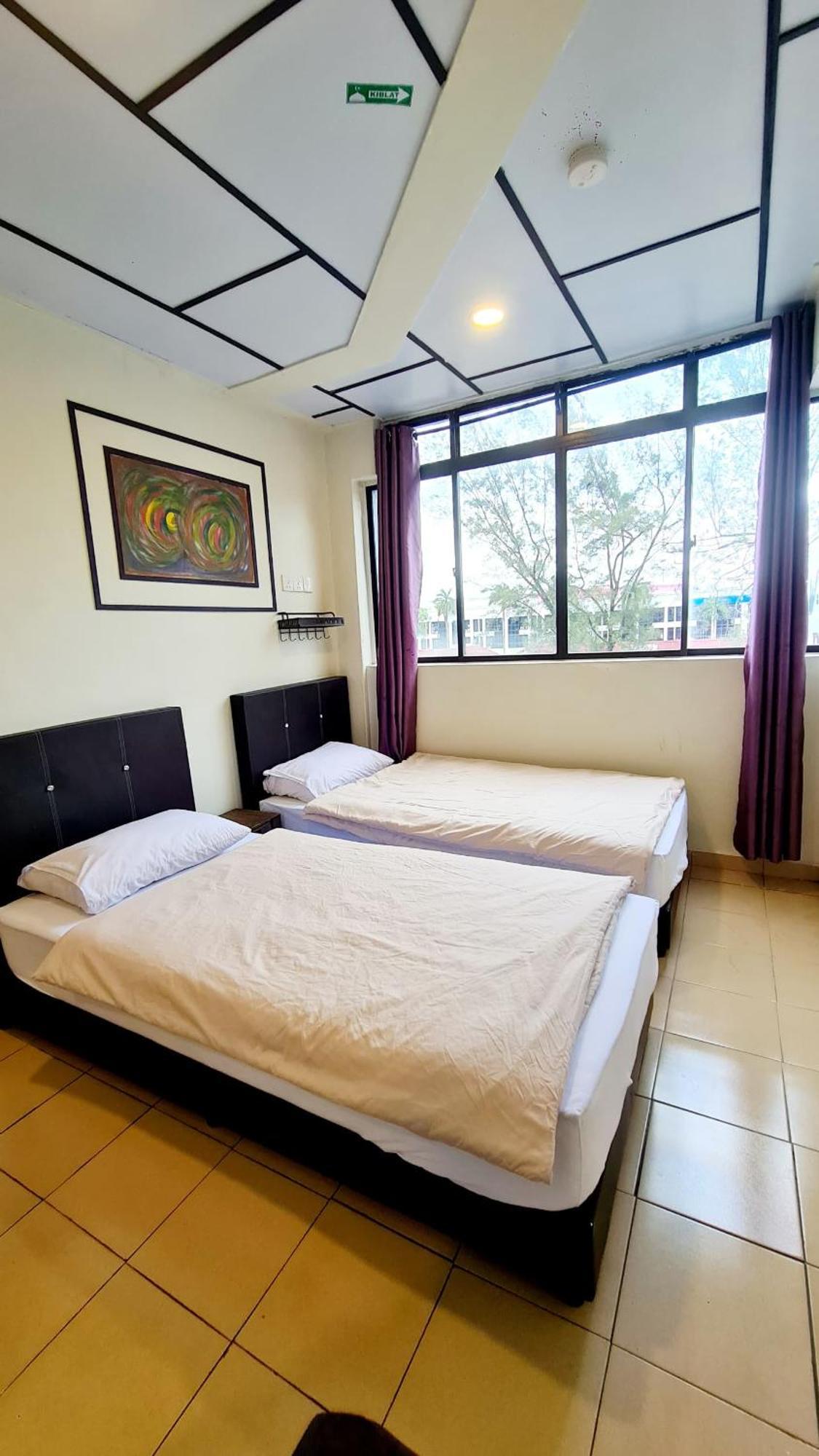 Pine Lodge By Evr Previously Yss Indrawasih Perai Εξωτερικό φωτογραφία